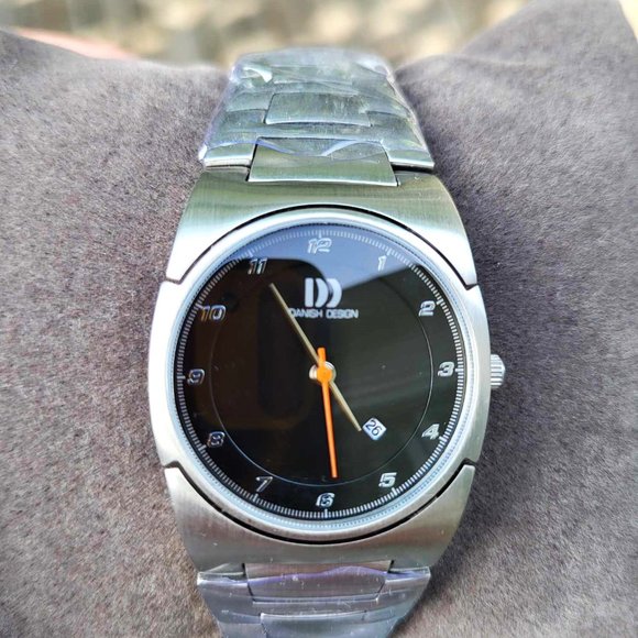 LOT OF 2 NEW ALL STEEL DANISH DESIGN BLACK & WHITE QUARTZ LADY WATCH 30 … - Picture 2 of 13